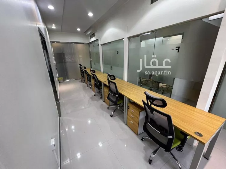مكتب تجاري للإيجار في شارع الملك عبدالعزيز ابن عبدالرحمن سعود الفرعي, حي العارض, مدينة الرياض, منطقة الرياض صورة 3