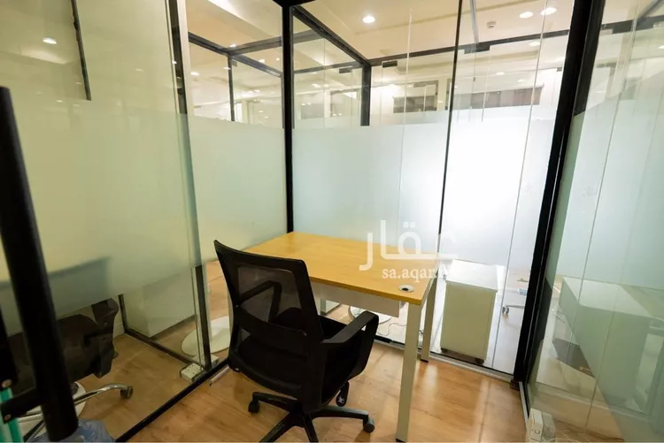 مكتب تجاري للإيجار في شارع الملك عبدالعزيز ابن عبدالرحمن سعود الفرعي, حي العارض, مدينة الرياض, منطقة الرياض صورة 2