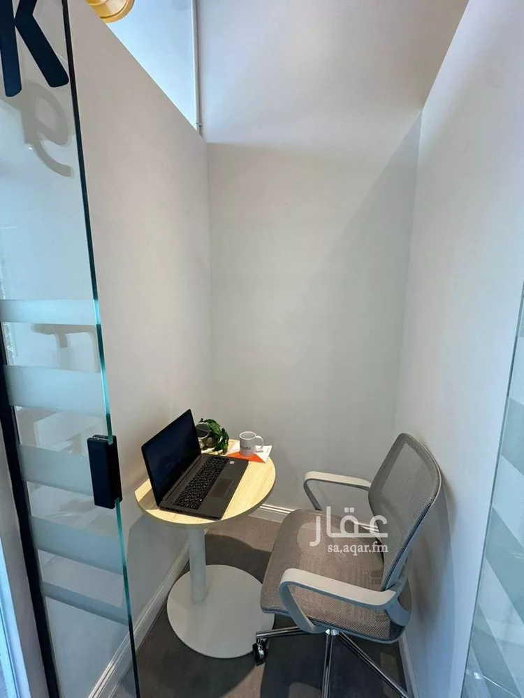 مكتب تجاري للإيجار في شارع الحديقة, حي السويدي, مدينة الرياض, منطقة الرياض صورة 5