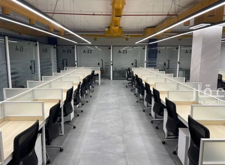 مكتب تجاري للإيجار في شارع الحديقة, حي السويدي, مدينة الرياض, منطقة الرياض