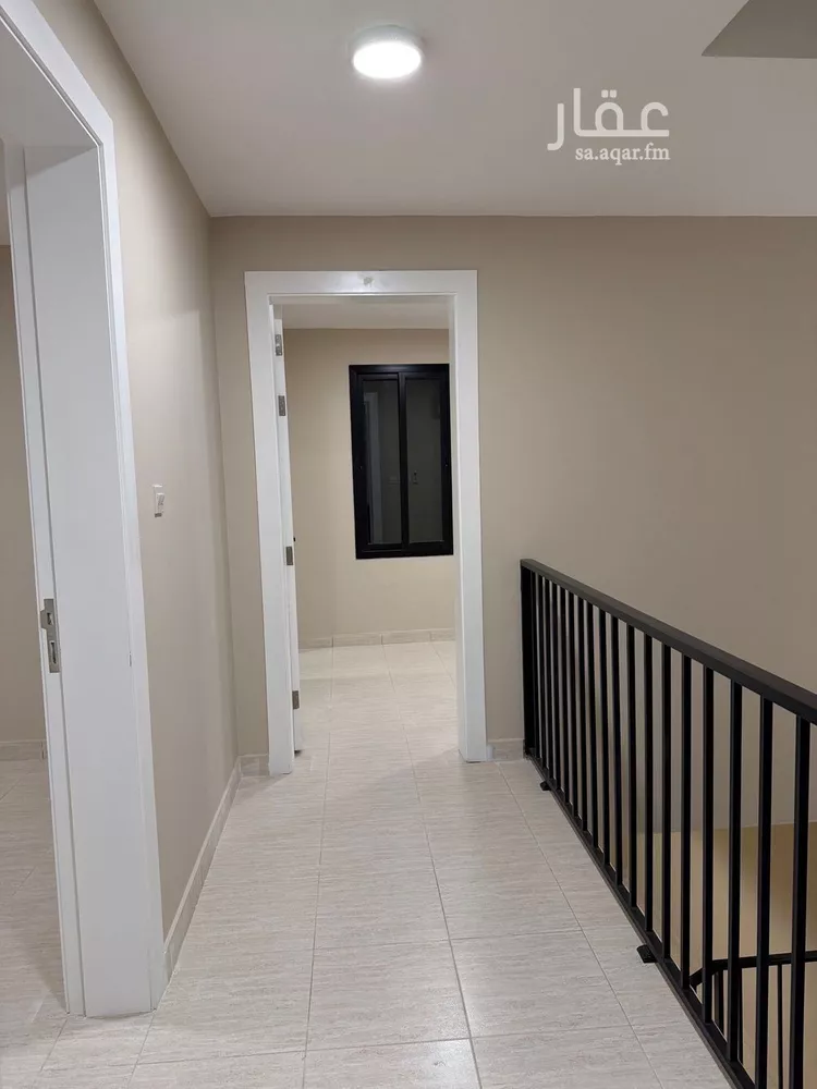 Floor for Sale in Thadiq Al Janadriyah 6