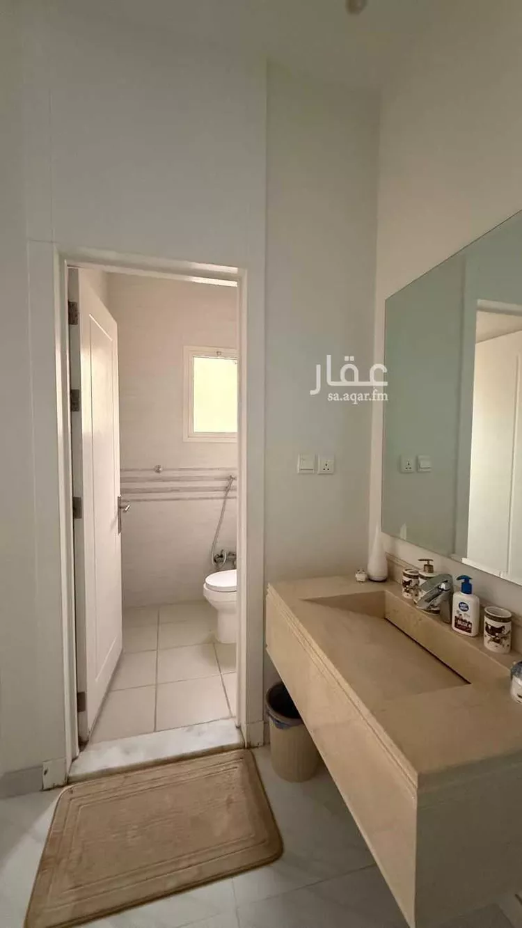 فيلا للإيجار في شارع محمد بن جريج, حي العارض, مدينة الرياض, منطقة الرياض صورة 2