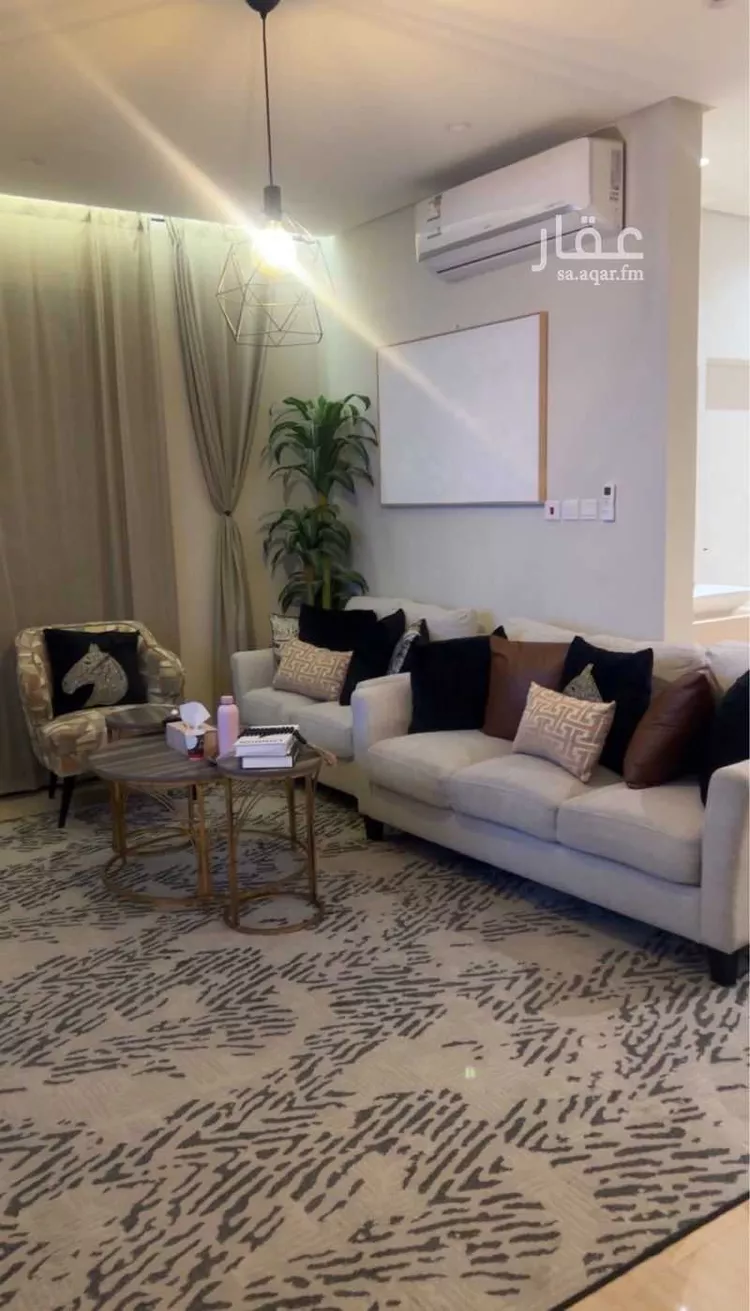 شقة مفروشة للحجز في شارع الأمير يزيد بن عبدالله بن عبدالرحمن ، حي الملقا ، الرياض ، منطقة الرياض صورة 2