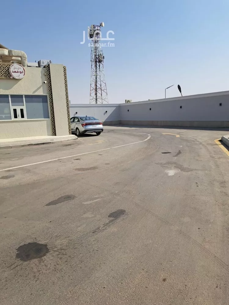 محل للإيجار في شارع الثمامه, حي الرمال, مدينة الرياض, منطقة الرياض صورة 4