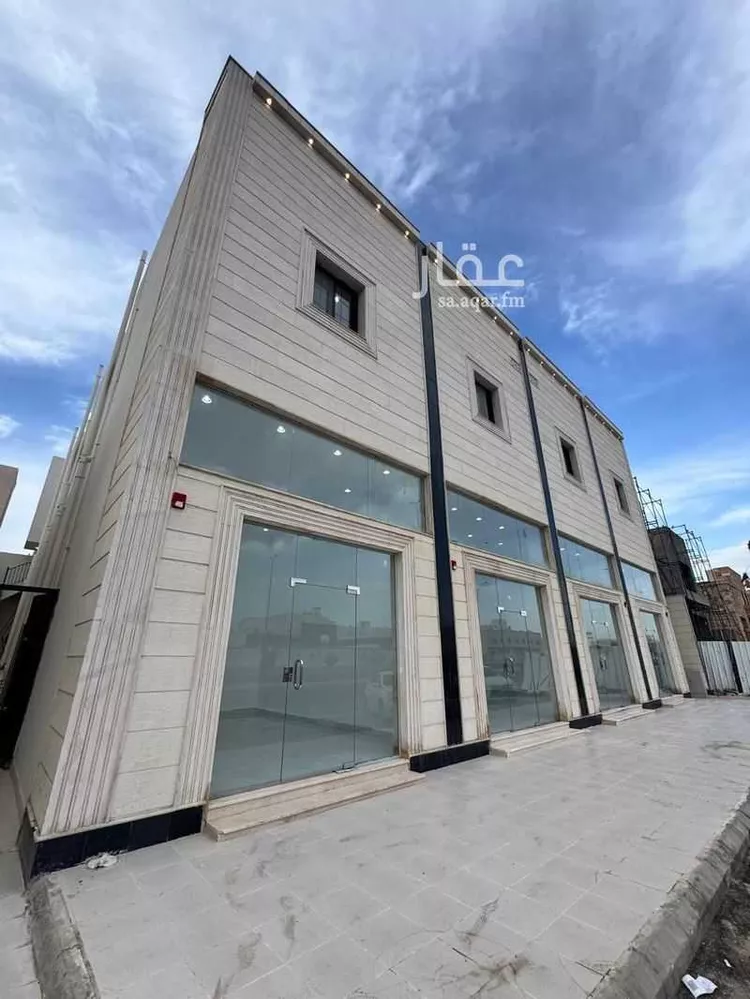 محل للإيجار في شارع ثابت بن خالد بن النعمان, حي الدفاع, مدينة المدينة المنورة, منطقة المدينة المنورة صورة 2