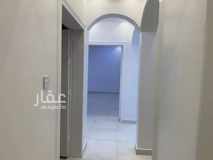 شقة للإيجار في شارع الامام محمد بن سعود, حي المطار, مدينة حائل, منطقة حائل صورة 3