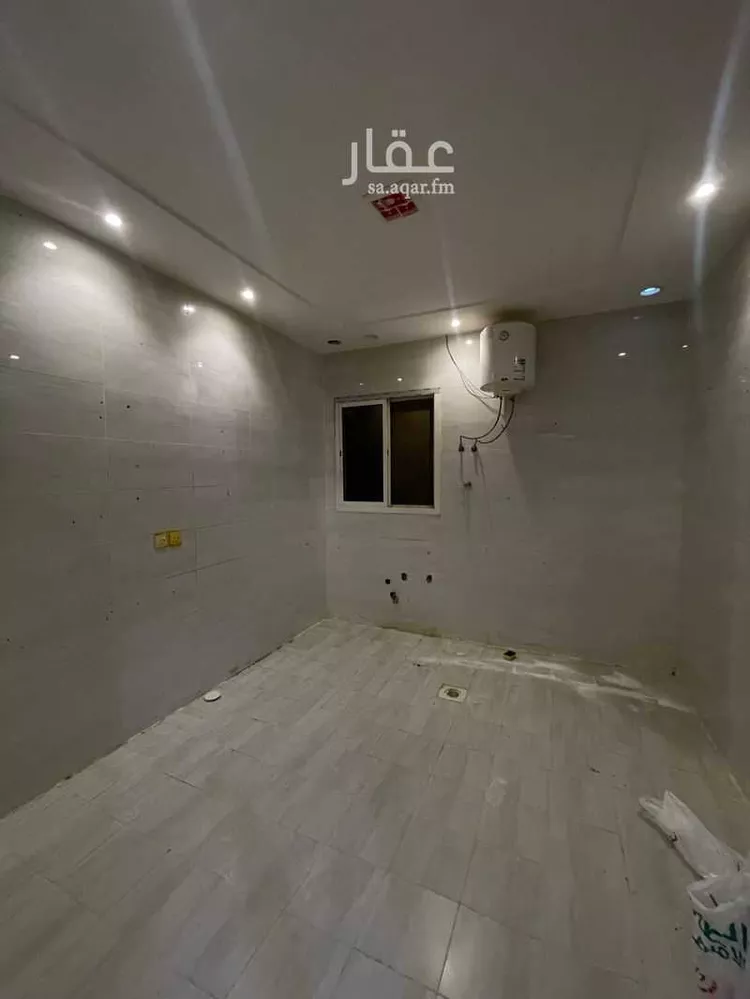 شقة للإيجار في شارع مالك بن الحارث ، حي بدر ، الرياض ، منطقة الرياض صورة 3