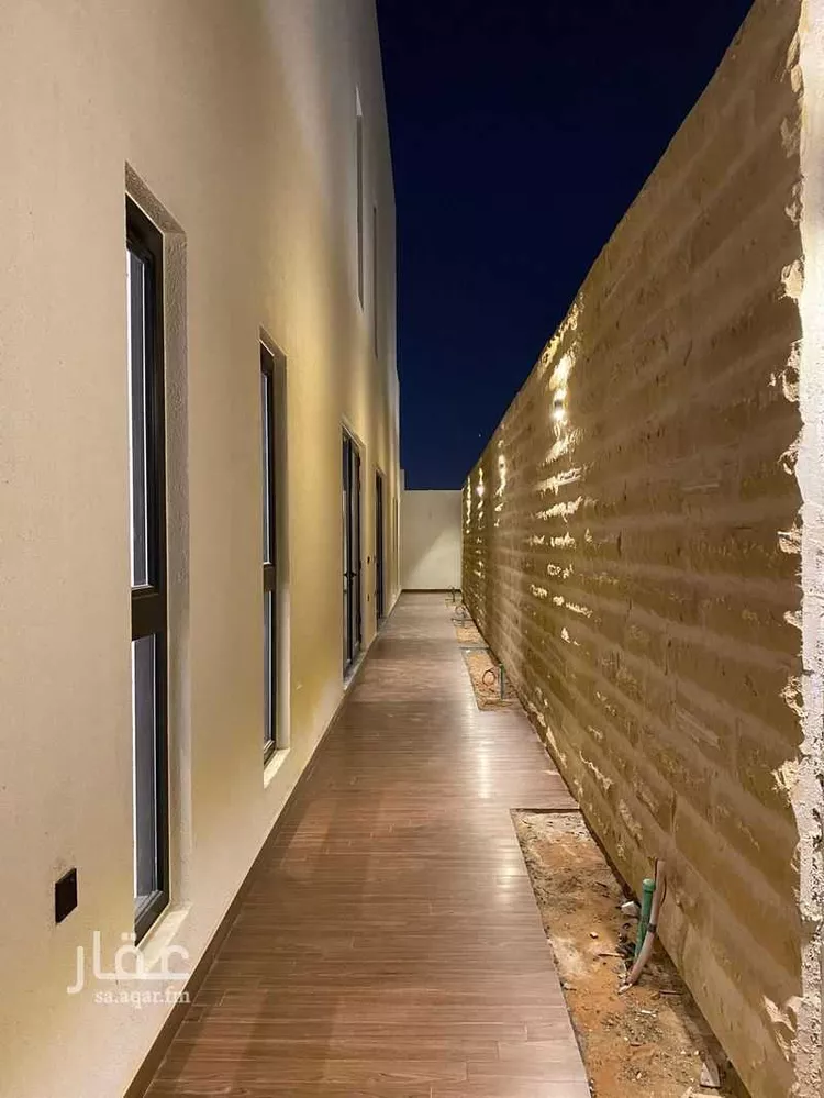 دور للبيع في شارع رقم 17, حي الملك عبدالله, مدينة الرياض, منطقة الرياض صورة 3