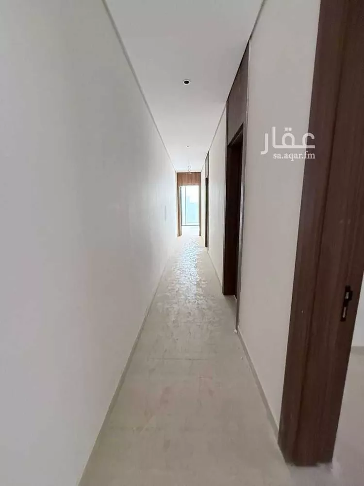 دور للبيع في شارع بشار, حي مغرزات, مدينة الرياض, منطقة الرياض صورة 2