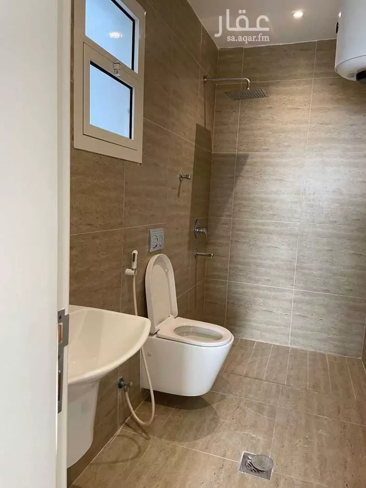 شقة للبيع في شارع ام الهوشان ، حي الحمراء ، الخبر ، الخبر صورة 5