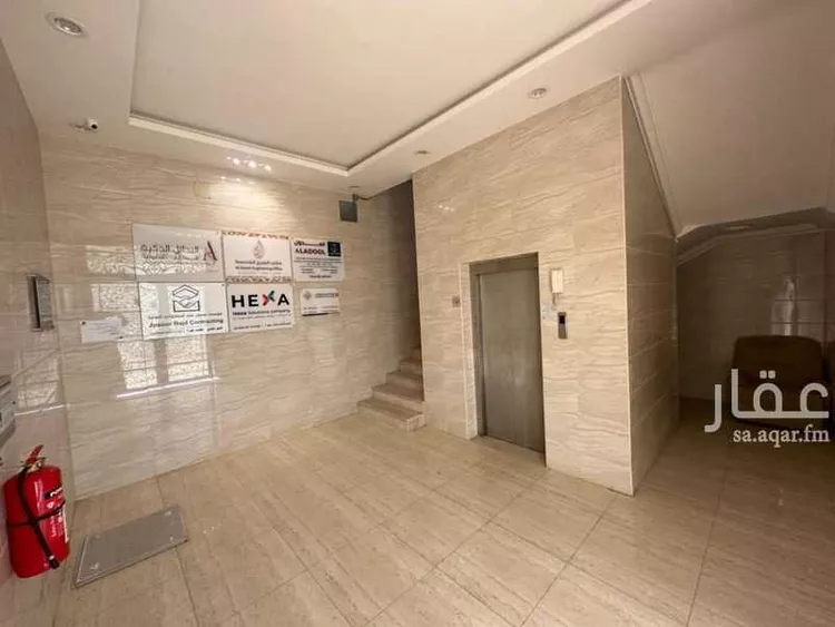 Commercial Office for Rent in Riyadh Al Qirawan صورة 2