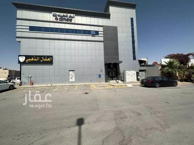 مكتب تجاري للإيجار في شارع الأمير محمد بن سعد بن عبدالعزيز, حي القيروان, مدينة الرياض, منطقة الرياض صورة 2