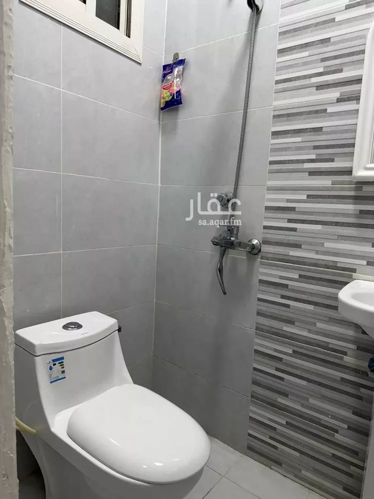 غرفة للإيجار في شارع حصن بركاء ، حي الفضيلة ، جدة ، جدة صورة 3