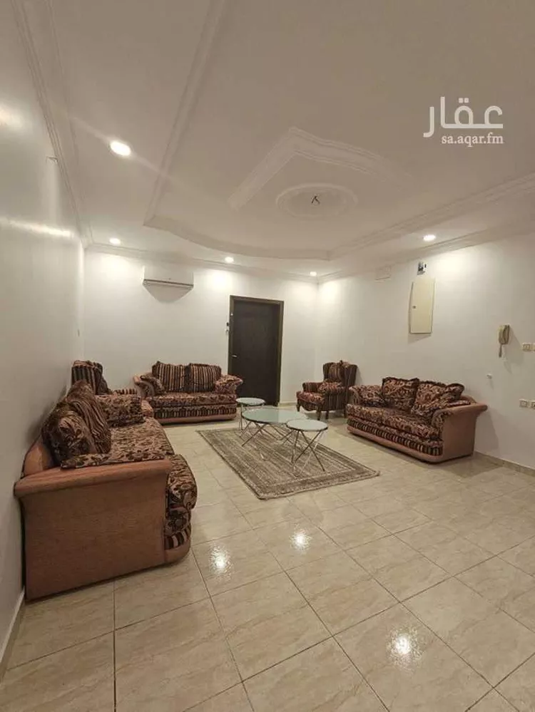 شقة مفروشة للحجز في حي ، شارع ابي الفتوح الحسن بن جعفر بن محمد بن الحسن ، القراحين ، الطائف ، الطائف صورة 2