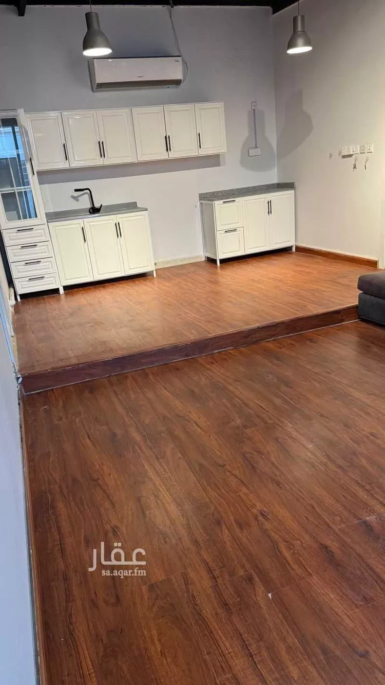 عمارة للإيجار في شارع ابراهيم المروزي, حي أم الحمام الشرقي, مدينة الرياض, منطقة الرياض صورة 4