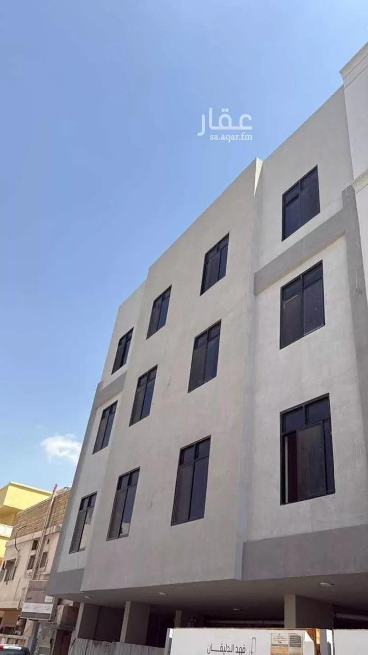 عمارة للإيجار في شارع الاخاء, حي العقربية, مدينة الخبر, المنطقة الشرقية 1 صورة