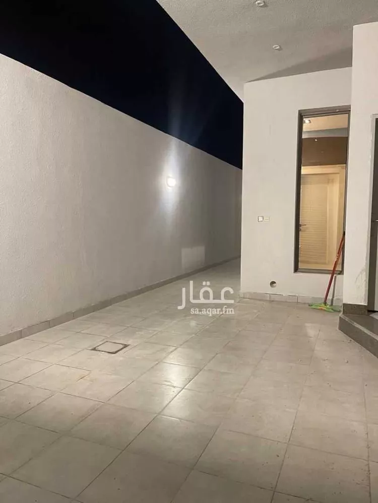 فيلا للإيجار في شارع عبدالكريم سلمان, حي العارض, مدينة الرياض, منطقة الرياض