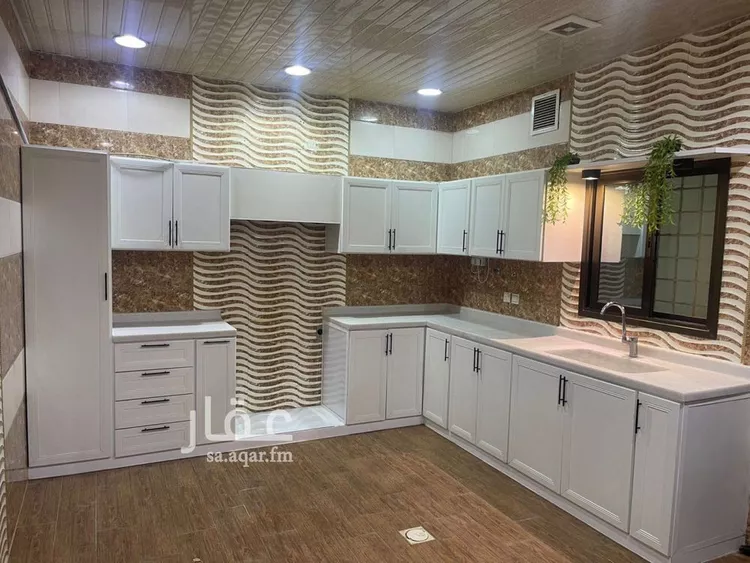 فيلا للإيجار في شارع ابن الكيان المغربي, حي ضاحية الملك فهد, مدينة الدمام, المنطقة الشرقية