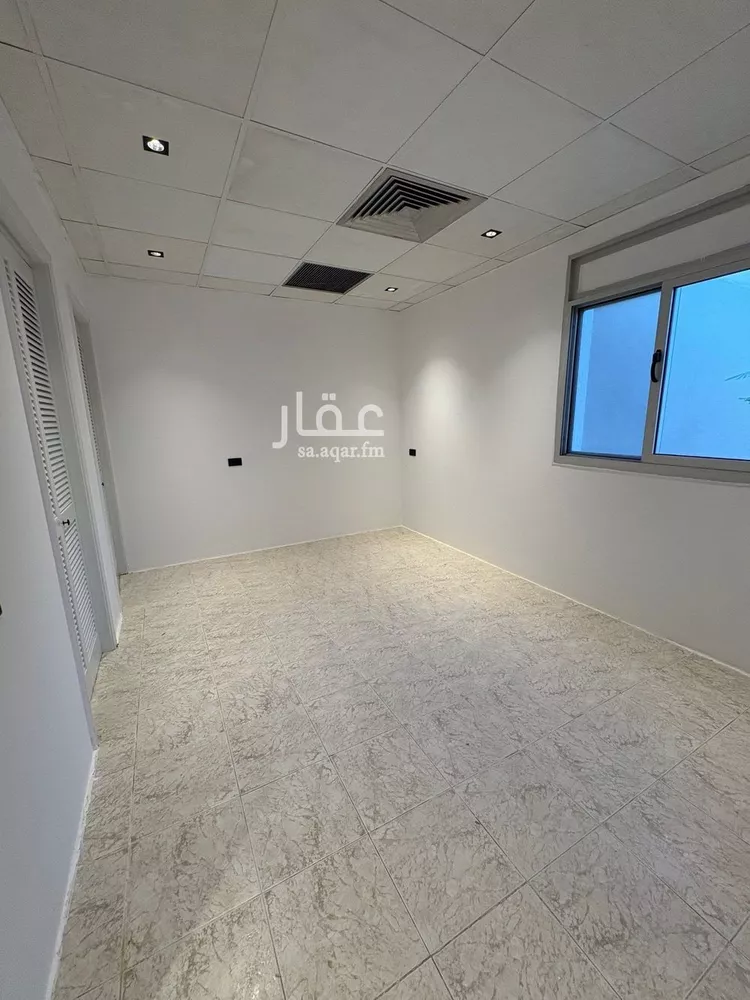 فيلا للإيجار في شارع بلال ابن رباح, حي الدوحة الجنوبية, مدينة الظهران, المنطقة الشرقية صورة 4