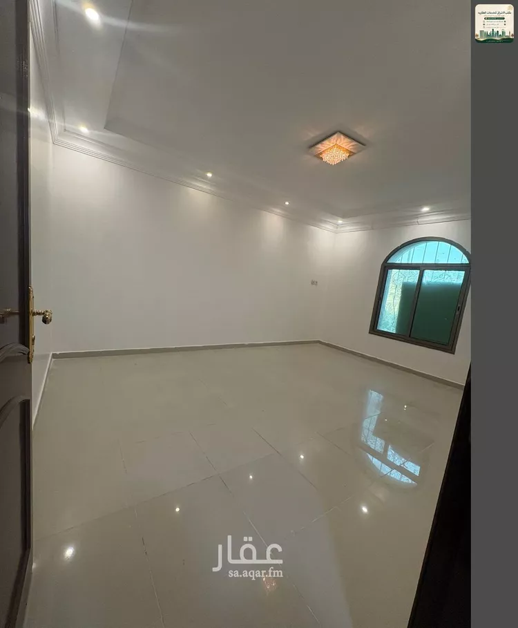 شقة للبيع في شارع ابو الوليد النصري, حي الدانة الشمالية, مدينة الظهران, المنطقة الشرقية 6