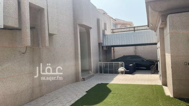 دور للبيع في شارع عمر ابن عبدالعزيز, حي الدانة الشمالية, مدينة الظهران, المنطقة الشرقية صورة 2