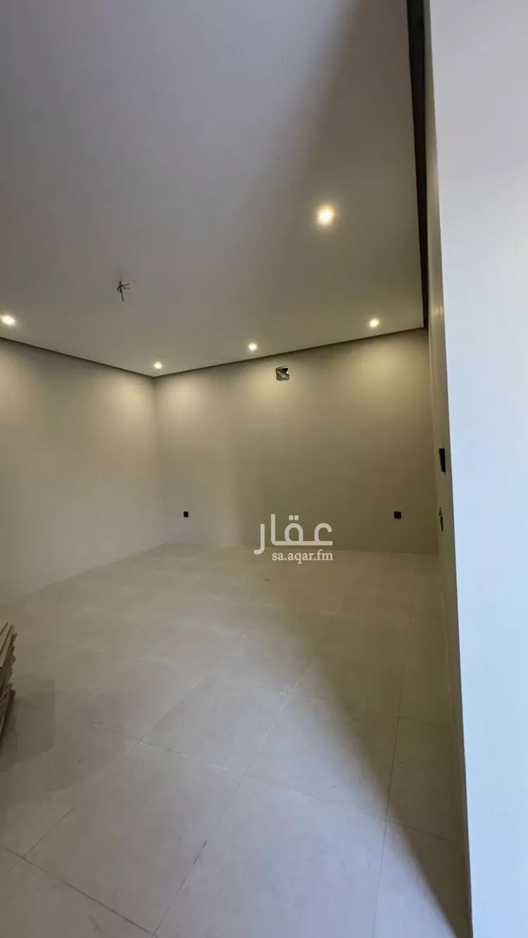 فيلا للبيع في شارع قرن المنازل, حي الصواري, مدينة الخبر, المنطقة الشرقية صورة 5