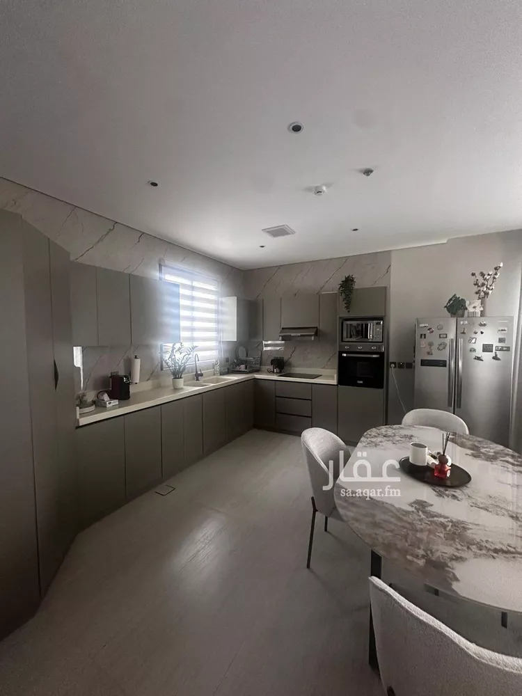 شقة للإيجار في شارع الشهادة, حي الجامعة, مدينة الظهران, المنطقة الشرقية صورة 2