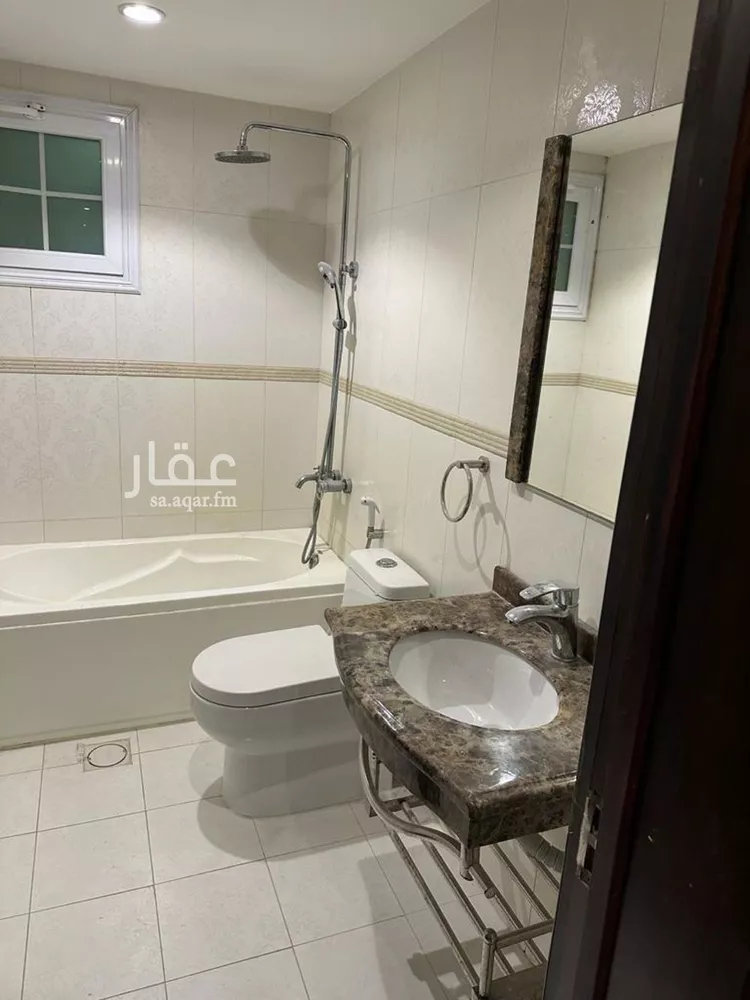 شقة للإيجار في شارع 20ب, حي الجامعة, مدينة الظهران, المنطقة الشرقية صورة 2