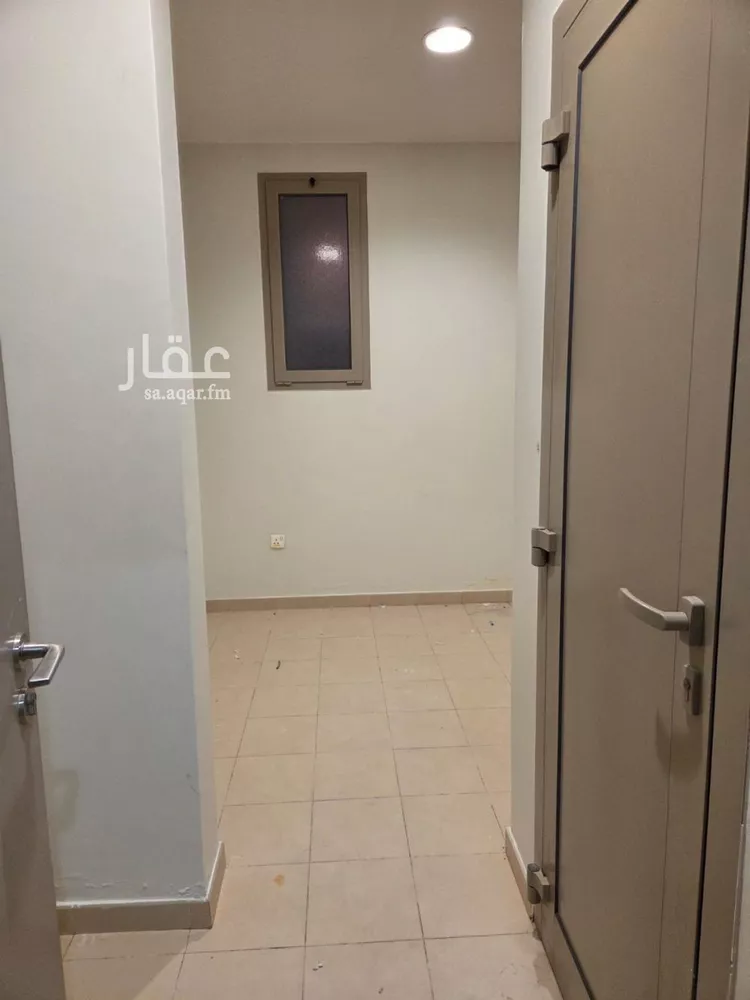 غرفة للإيجار في شارع الدمام 420, حي الظهران, مدينة الظهران, المنطقة الشرقية صورة 2