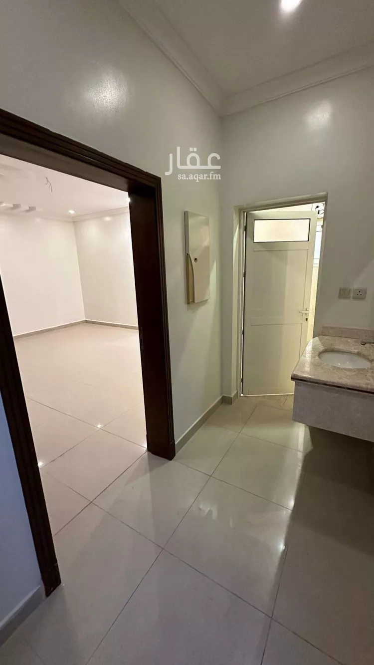 شقة للإيجار في شارع اليسر, حي الشعلة, مدينة الدمام, المنطقة الشرقية صورة 4