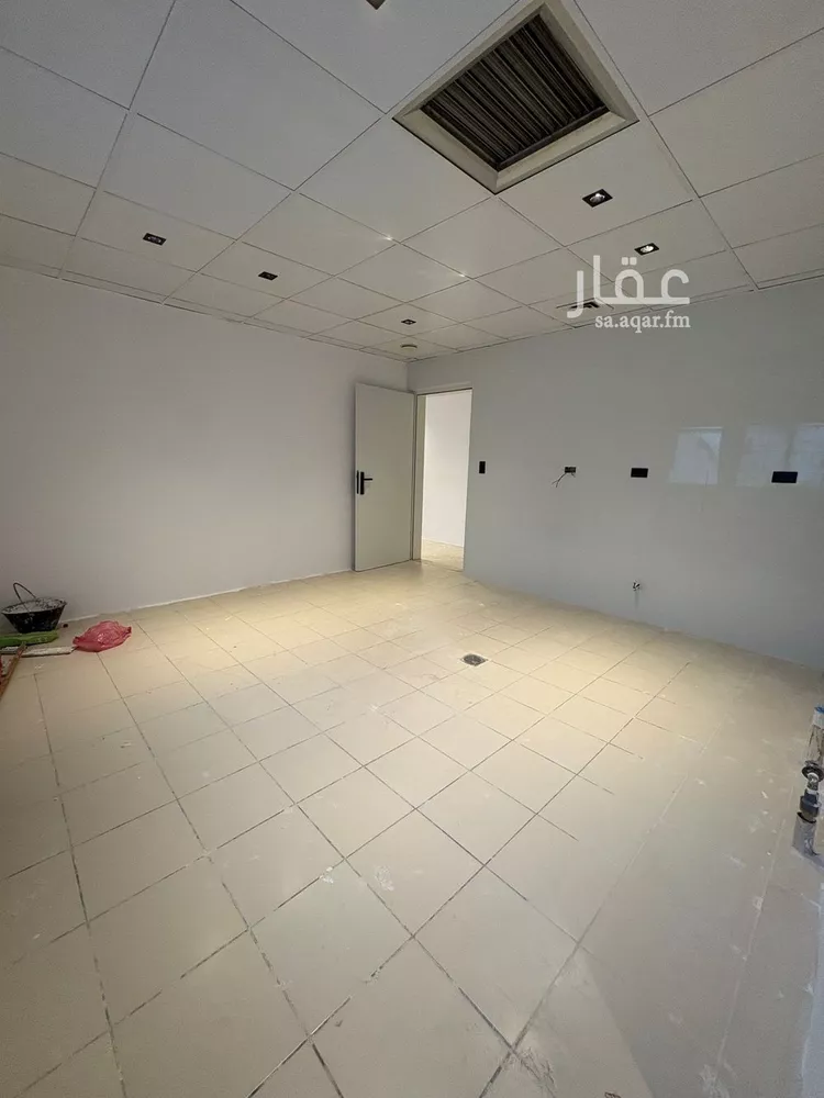 فيلا للإيجار في شارع بلال ابن رباح, حي الدوحة الجنوبية, مدينة الظهران, المنطقة الشرقية صورة 2
