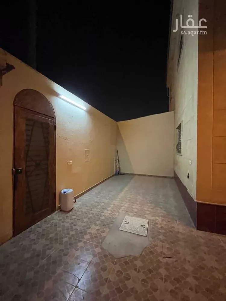 فيلا للبيع في حي ، شارع العتيق ، حي اشبيلية ، الرياض ، منطقة الرياض