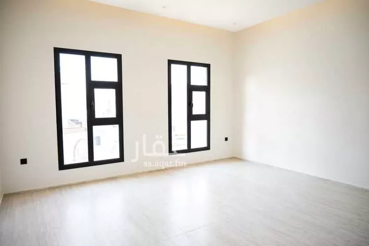 دور للبيع في شارع رقم 448, حي النرجس, مدينة الرياض, منطقة الرياض صورة 3