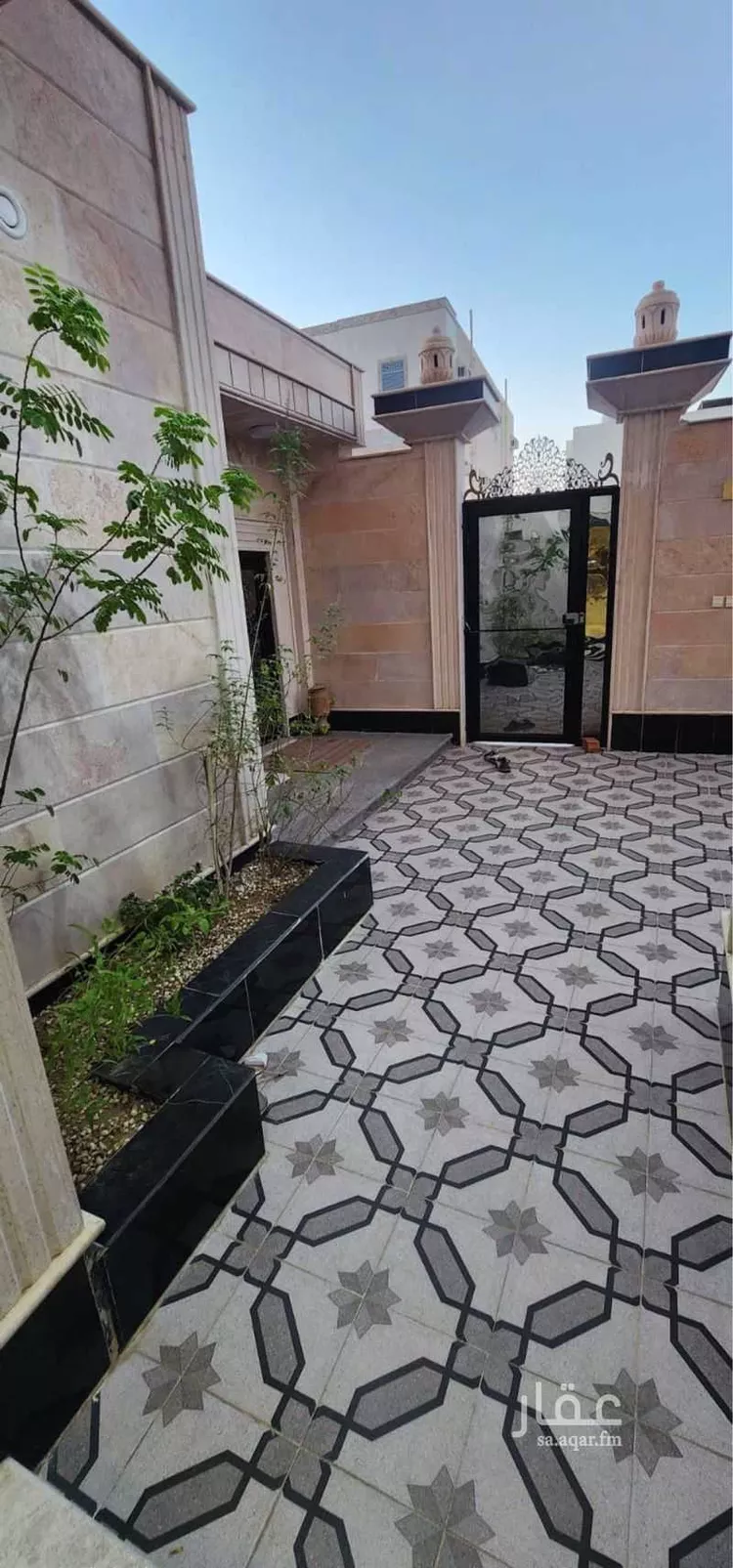 Building for Sale in Medina Ad Difa صورة 2