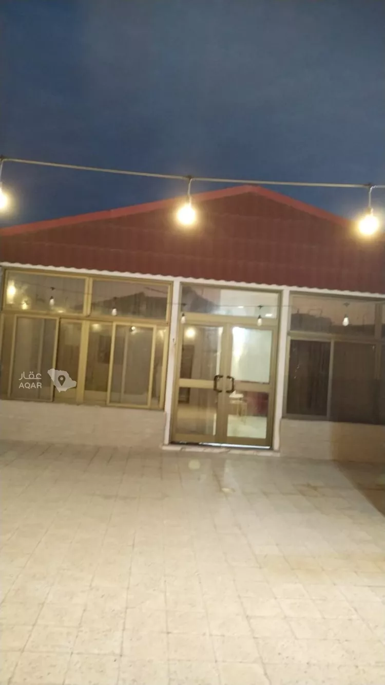 فيلا للبيع في شارع الحسن ابن شجاع, حي العزيزية, مدينة المدينة المنورة, منطقة المدينة المنورة صورة 2
