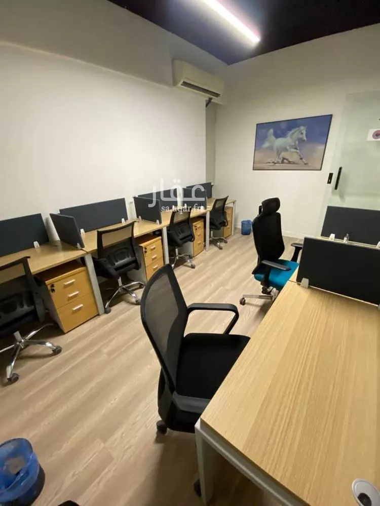 مكتب تجاري للإيجار في شارع صيدا, حي الدريهمية, مدينة الرياض, منطقة الرياض صورة 4