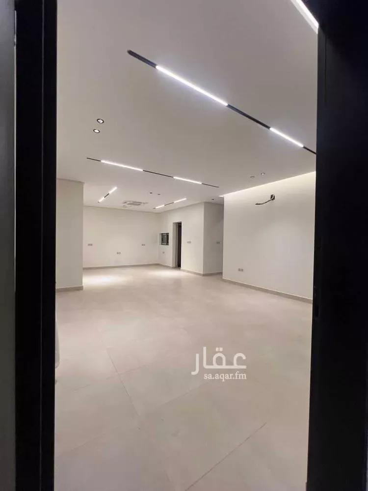 دور للبيع في شارع الداهنة, حي الخليج, مدينة الرياض, منطقة الرياض صورة 4