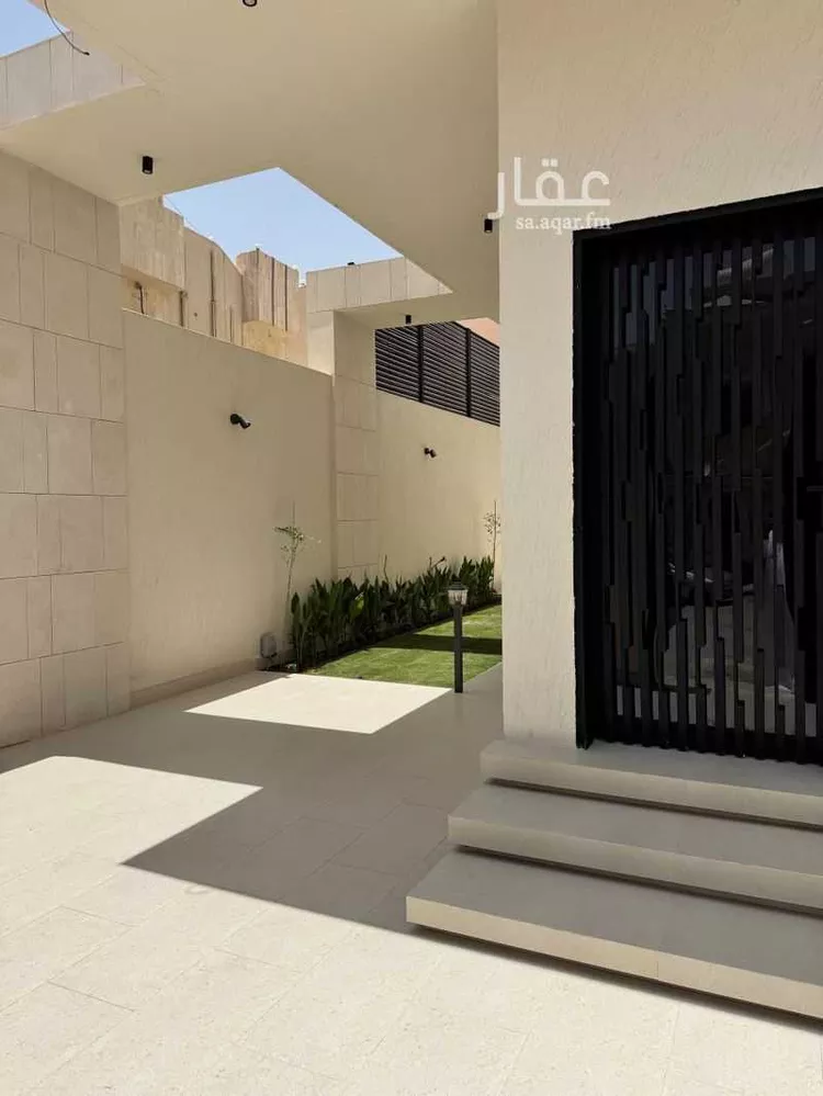 فيلا للبيع في شارع أسيد بن عبدالله, حي ظهرة البديعة, مدينة الرياض, منطقة الرياض صورة 2