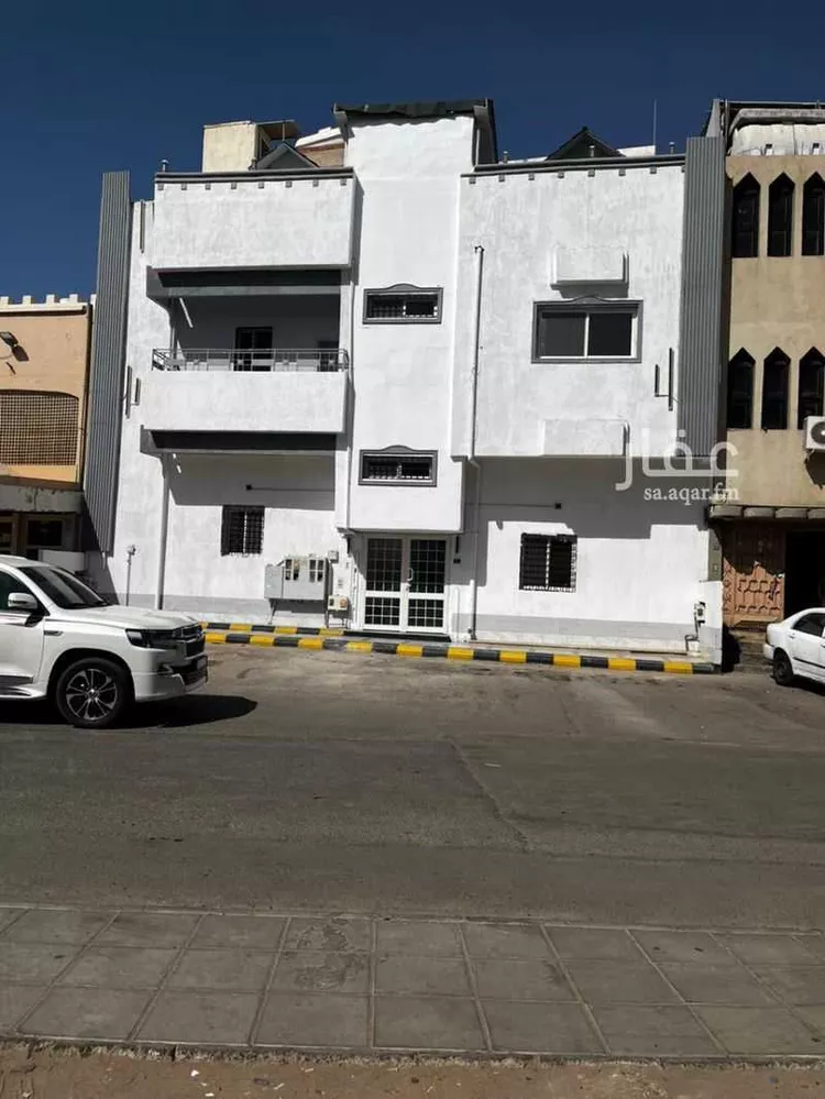Building for Rent in Medina Al Aridh