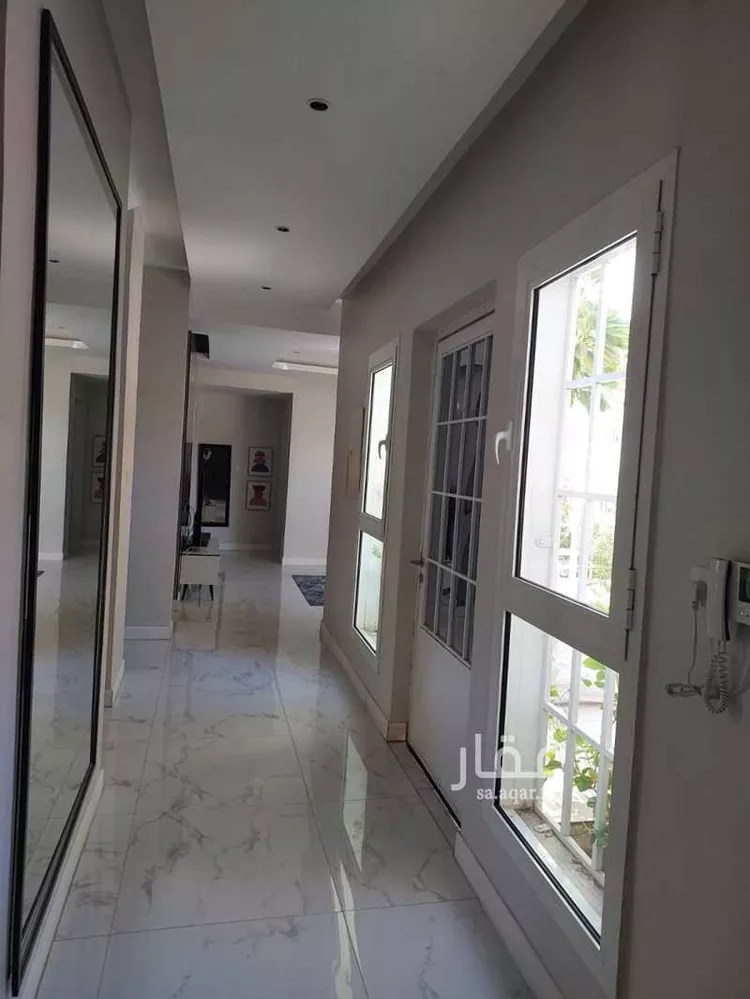 فيلا للبيع في شارع سليمان بن سنان, حي الاناهي, مدينة المدينه المنوره, منطقة المدينة المنورة صورة 3