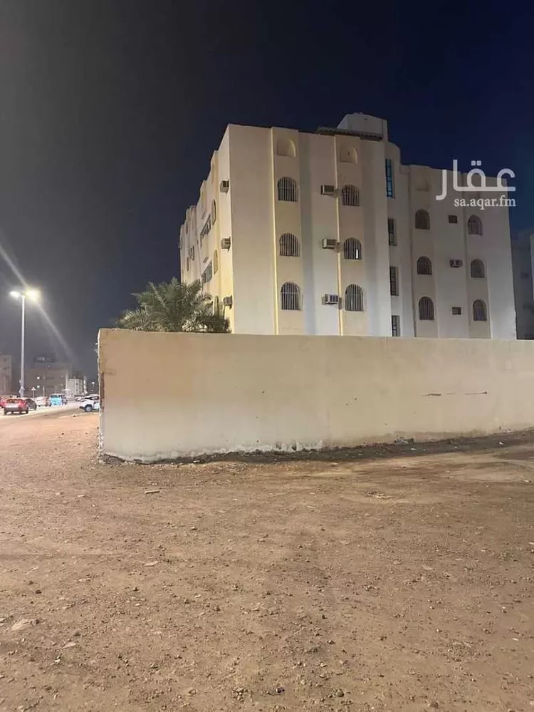 Building for Rent in Medina Bani Harithah 11