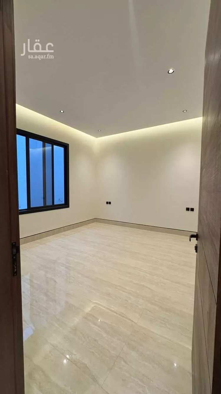 دور للبيع في شارع الصرح, حي المعيزيلة, مدينة الرياض, منطقة الرياض 12