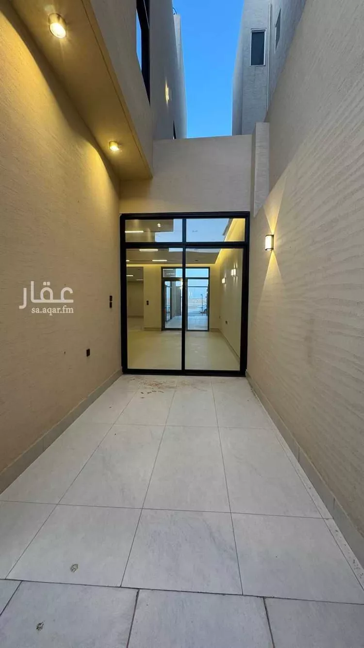 فيلا للبيع في شارع أبي المحاسن الروياني, حي النرجس, مدينة الرياض, منطقة الرياض