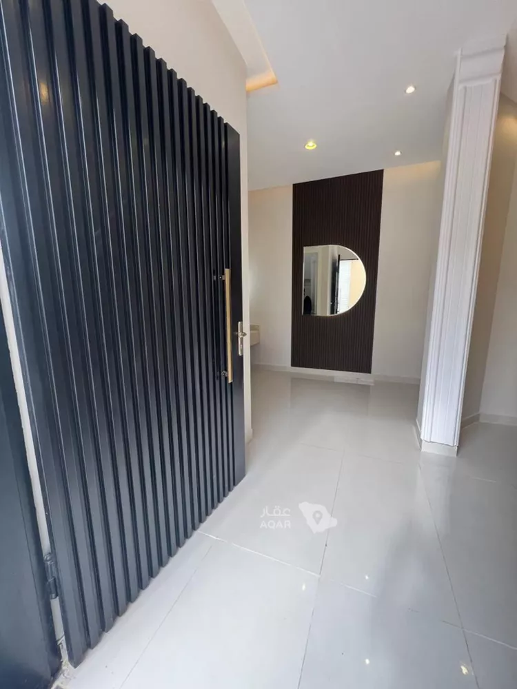 Floor for Rent in Riyadh Dahiat Namar 8