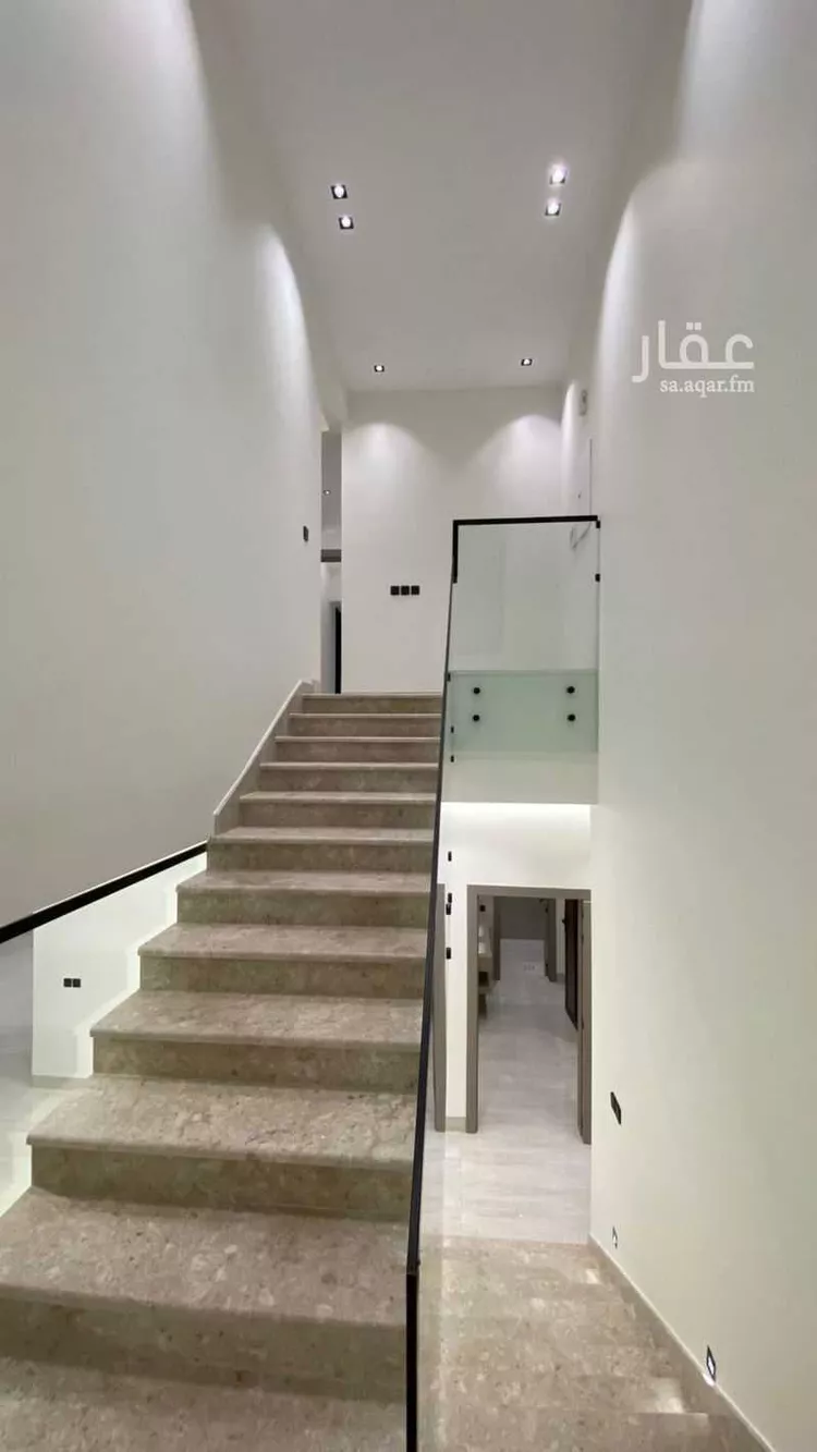 فيلا للإيجار في شارع عثمان بن علي, حي العارض, مدينة الرياض, منطقة الرياض صورة 4