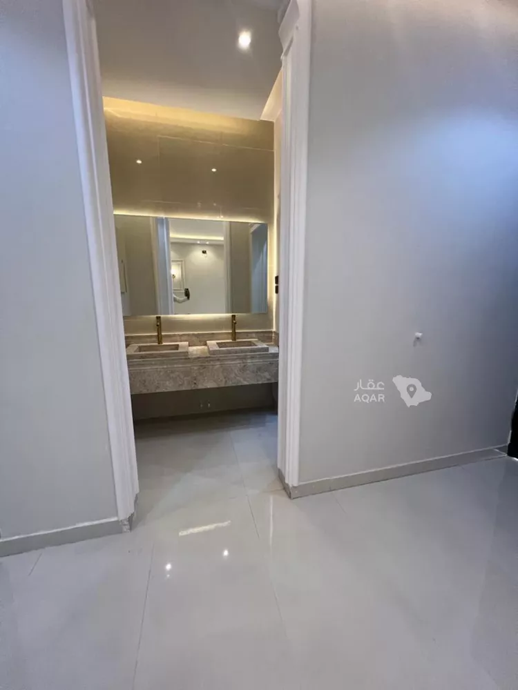Floor for Rent in Riyadh Dahiat Namar 9