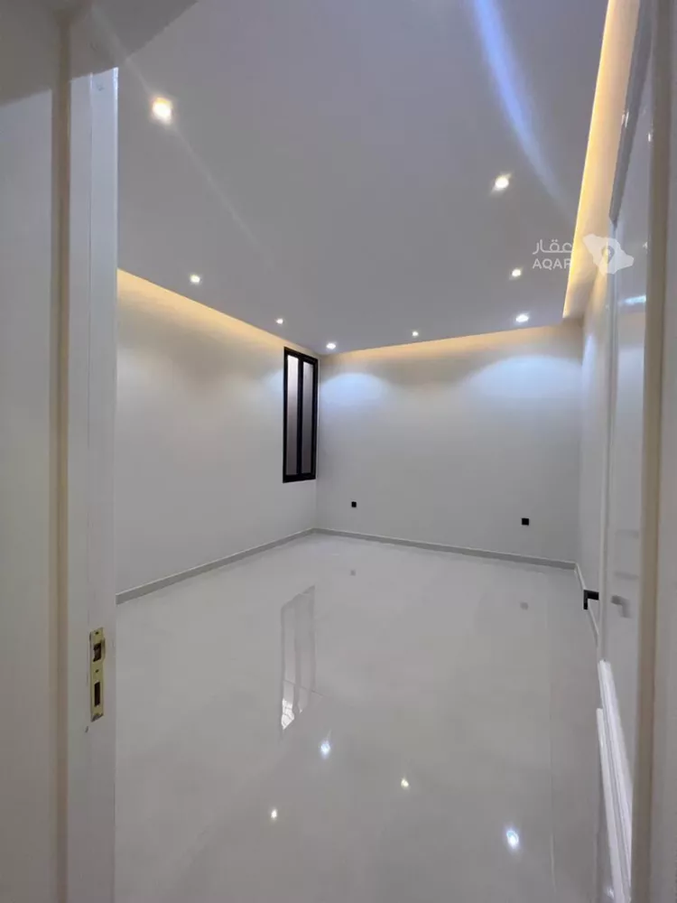 Floor for Rent in Riyadh Dahiat Namar 13