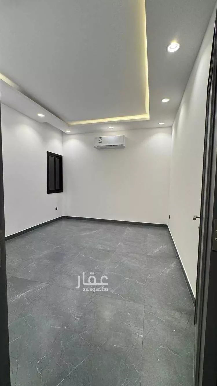 Floor for Sale in Riyadh Al Arid