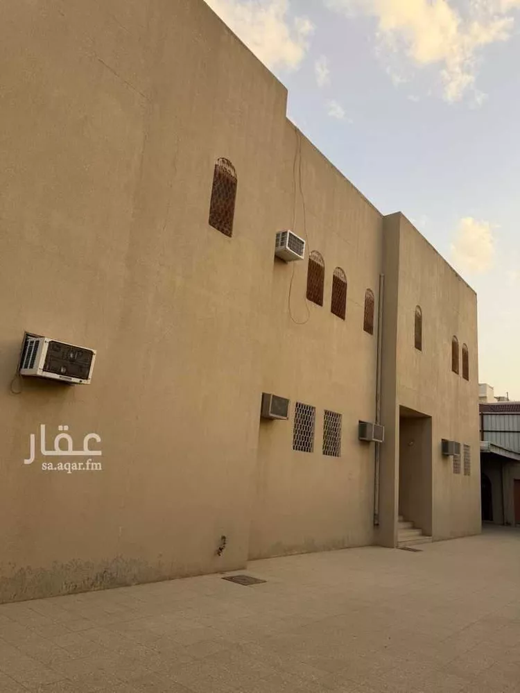 فيلا للبيع في شارع أبي السعود بن محمود, حي السويدي الغربي, مدينة الرياض, منطقة الرياض صورة 4