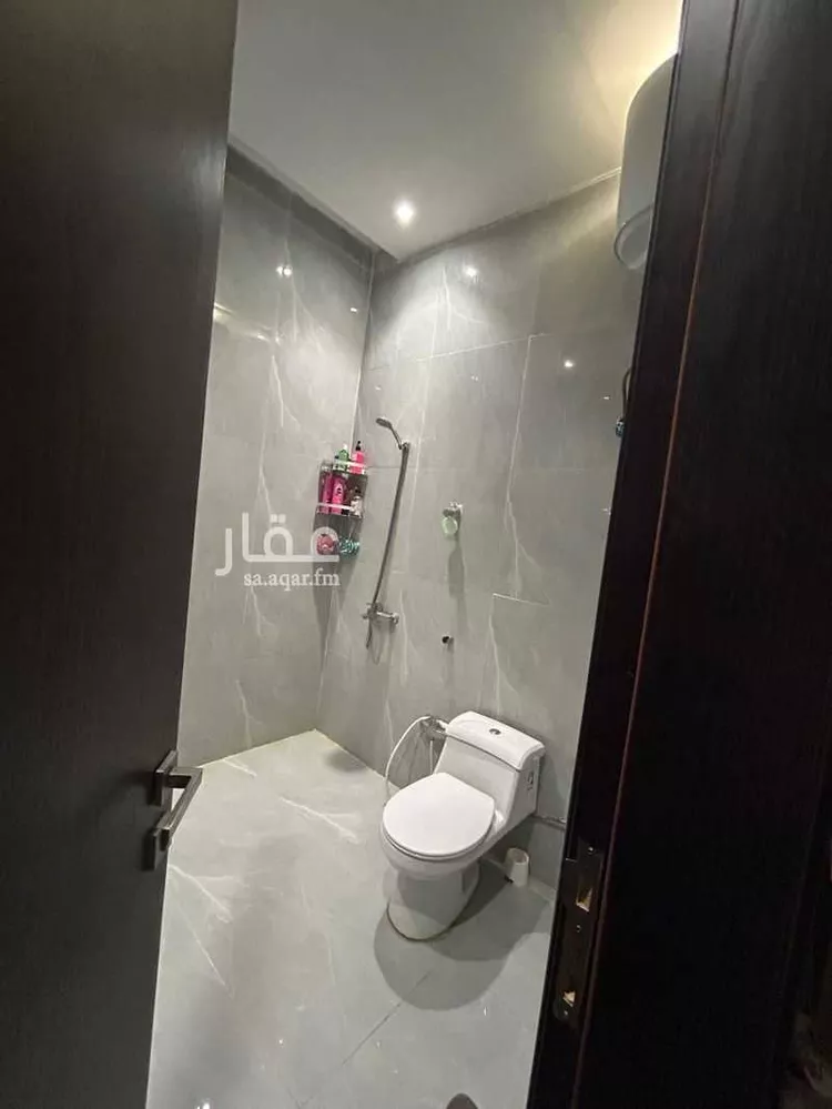 فيلا للإيجار في شارع يحيى بن جزلة, حي الرمال, مدينة الرياض, منطقة الرياض 7